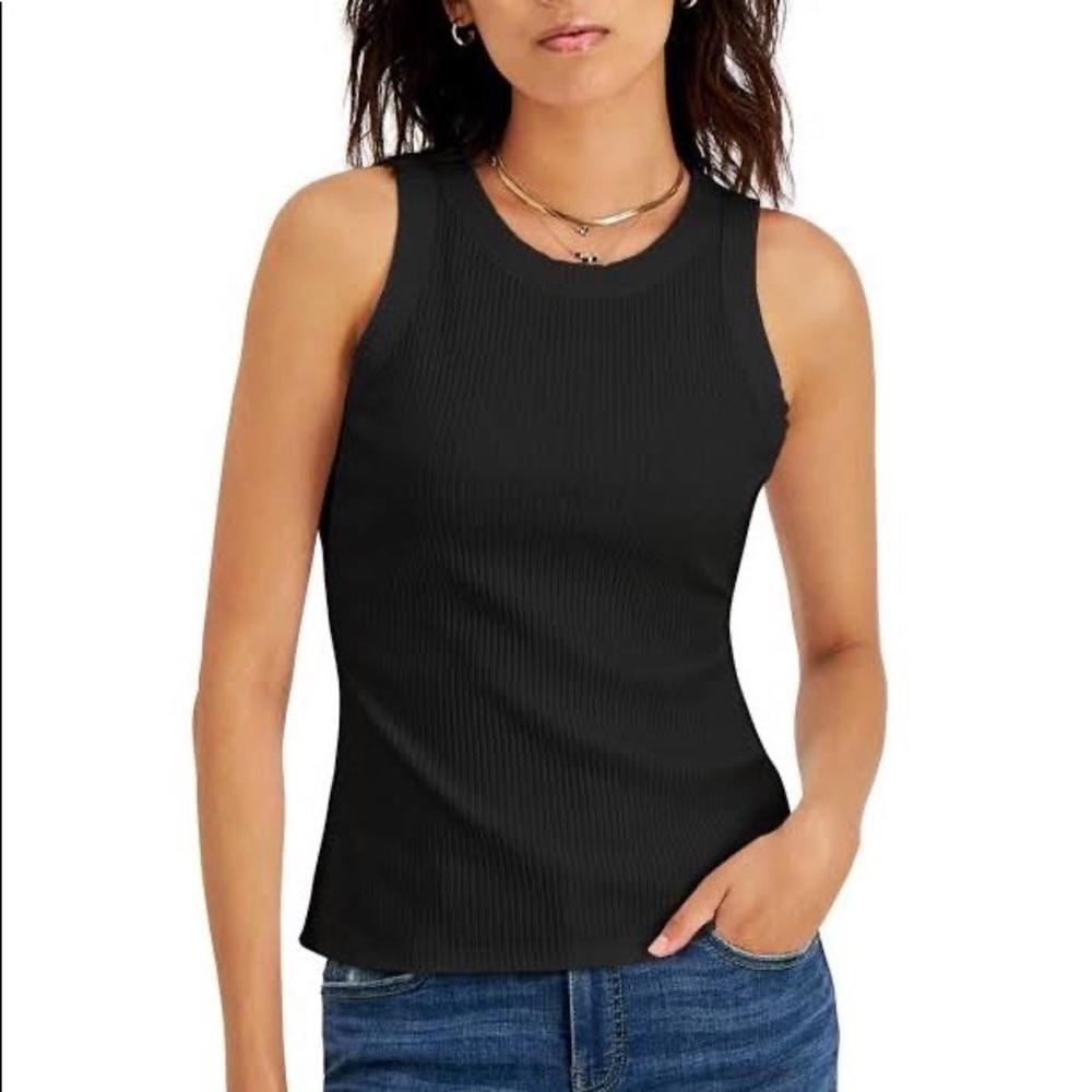 Preview International black ribbed tank